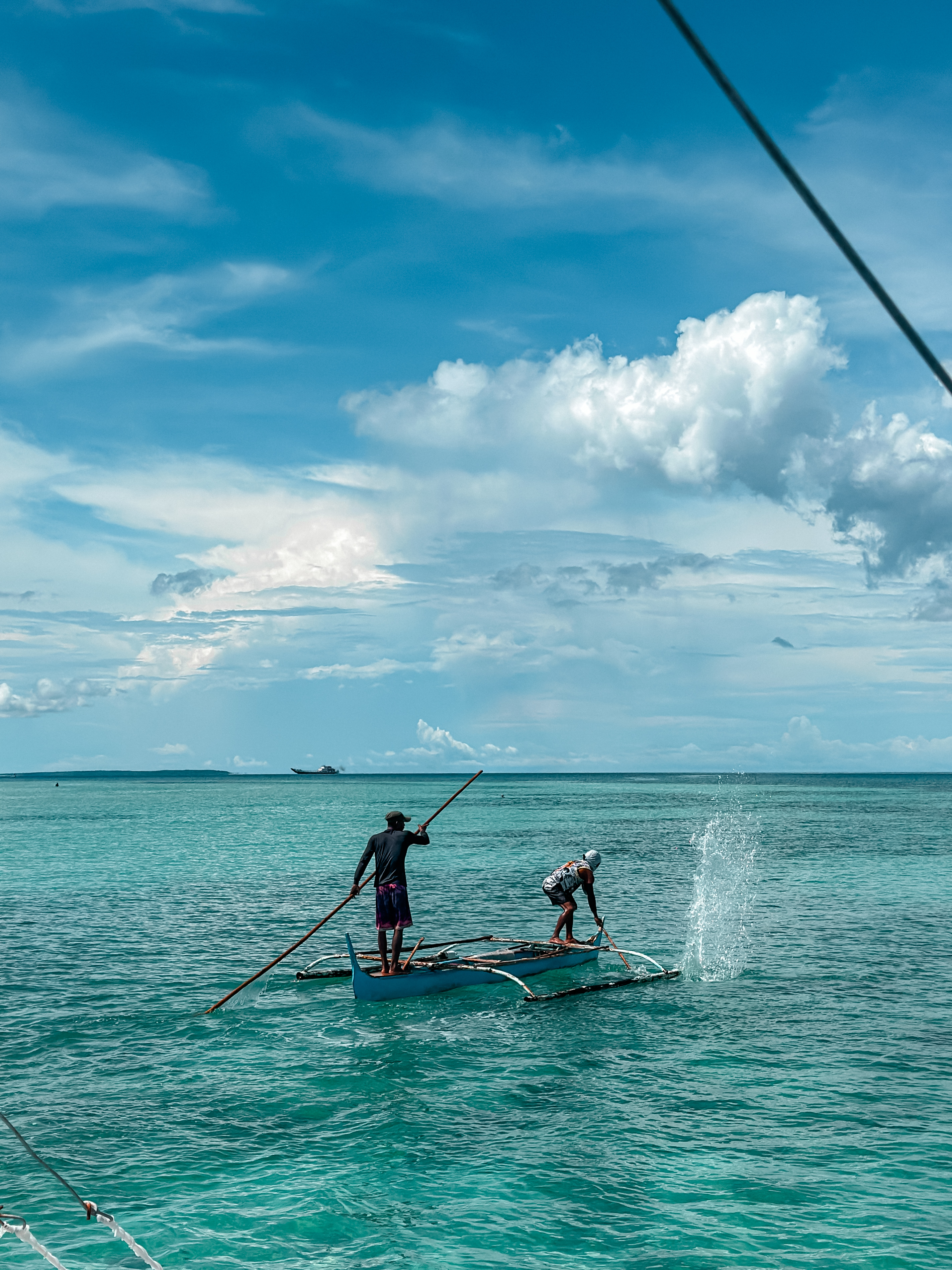 Turquoise ocean and tropical island scenery in the Philippines