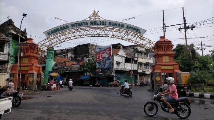 Entrance gate to the Ampel Arab Quarter area in Surabaya, East Java