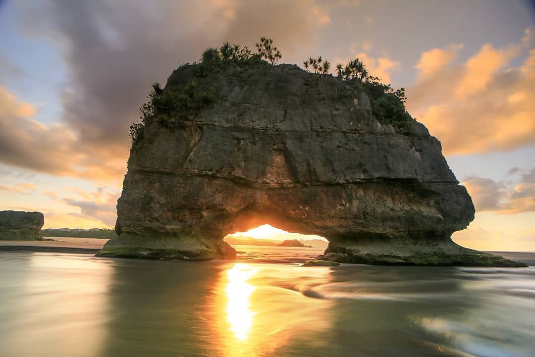 Watu Maladong rock formation at sunset on Sumba’s south coast