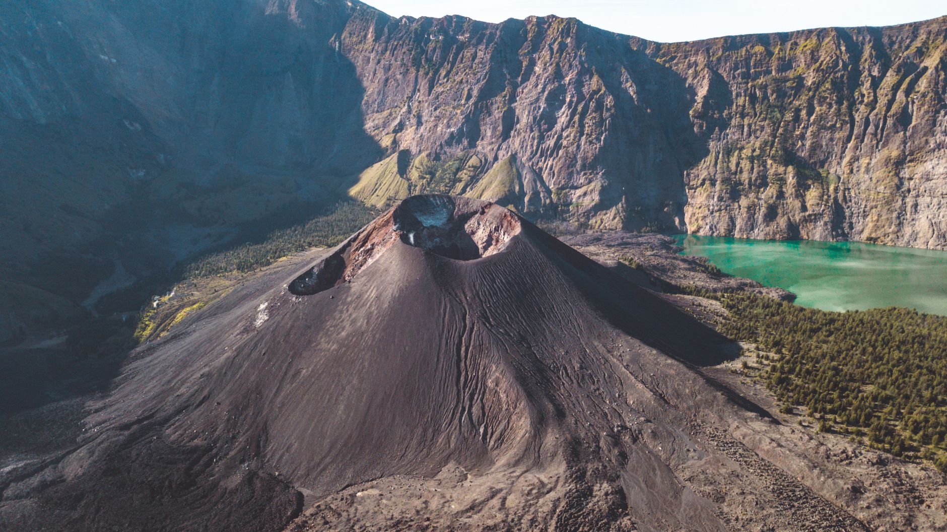 Gunung Barujari volcanic cone inside Mount Rinjani crater lake
